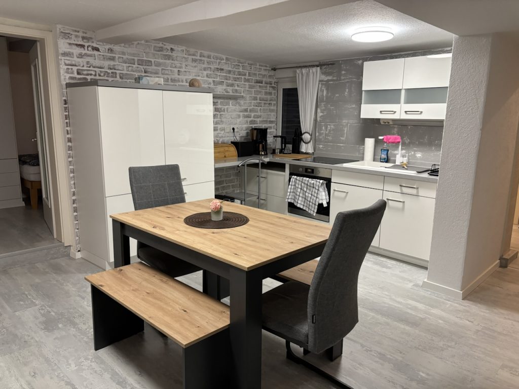 Ferienwohnung Karlstraße Eisenach – voll ausgestattete Küche für Selbstversorger