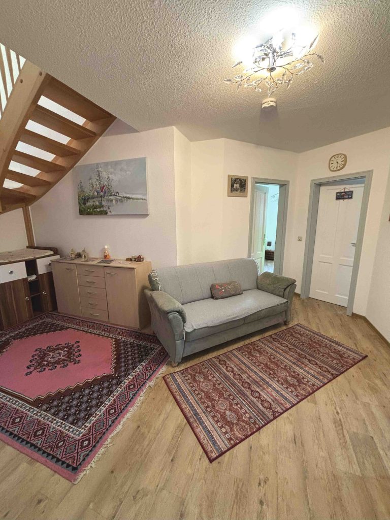 Interne Treppe in der Maisonette-Ferienwohnung Pfarrberg Eisenach